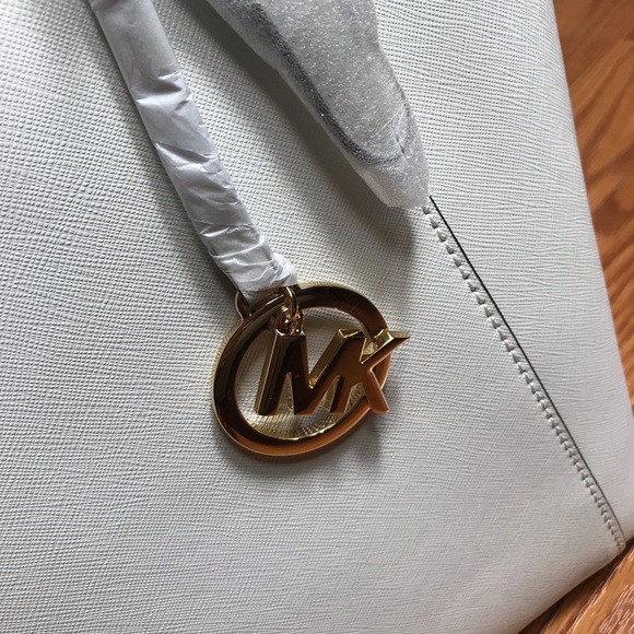 Michael Kors Ciara LG EW TZ Tote Optic White W - Picture 4 of 8